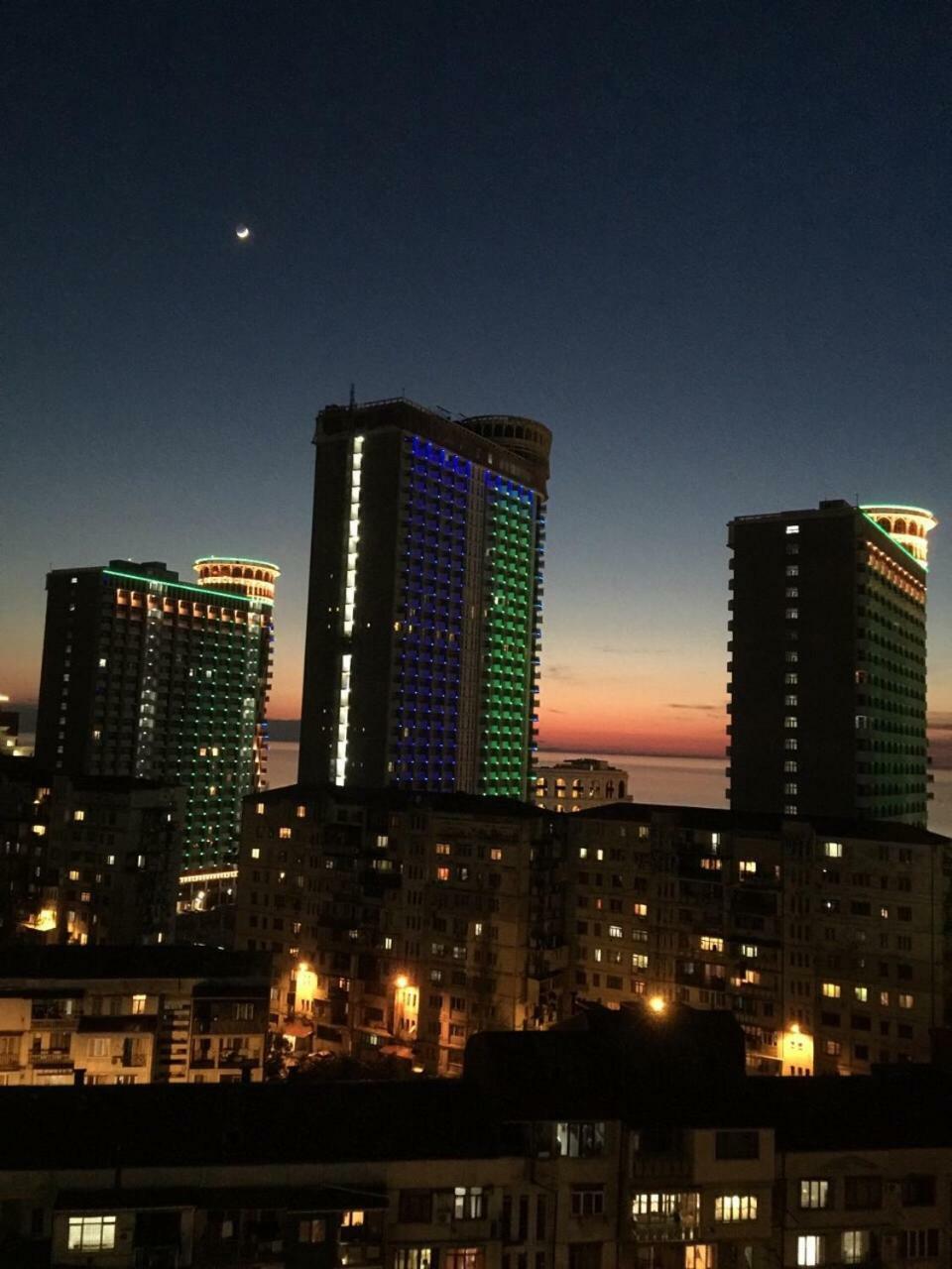 Pirosmani 18D, 12 Floor Lejlighed Batumi Eksteriør billede